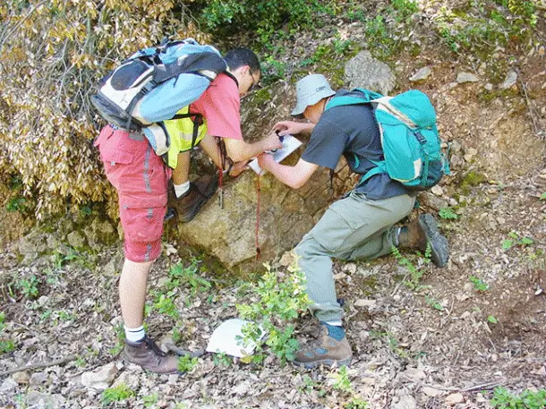 Un monde enseveli: la géologie des montagnes vertes Québécoises